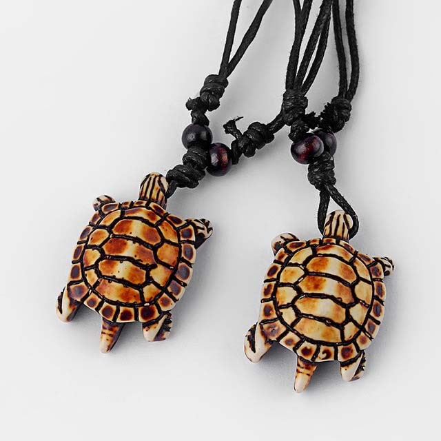 1P Bone Sea Turtle Pendants Adjustable Cotton Rope Mascot Amulet Necklace