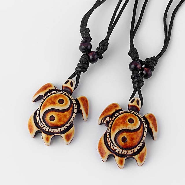 1P Bone Sea Turtle Pendants Adjustable Cotton Rope Mascot Amulet Necklace
