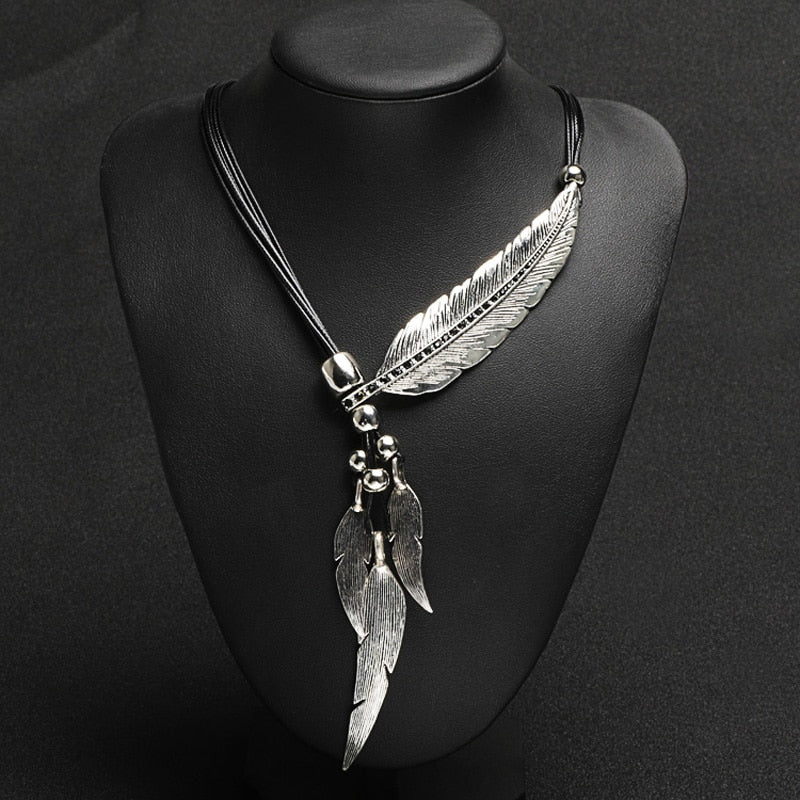 New Bohemian Style Rope Chain Leaf Feather Necklace