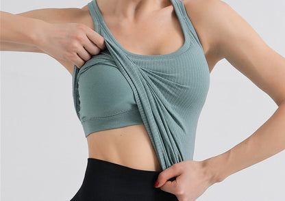 Seamless Yoga Tops With Bra